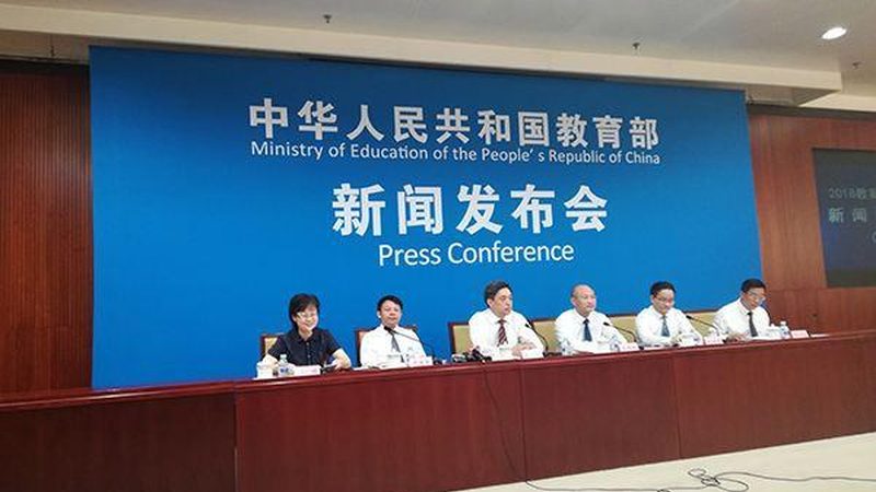餐饮培训与职业技校：选择哪条路更合适？**